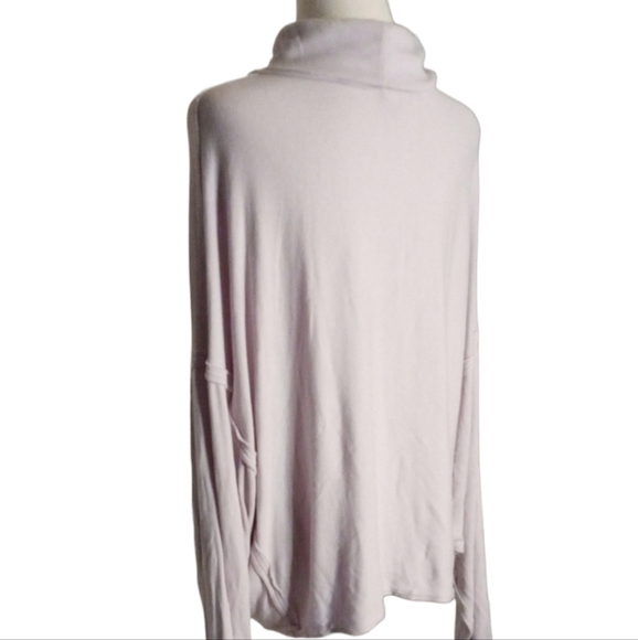 We The Free Light Purple Oversized Rib Knit Turtle Neck Sweater Size Medium - Picture 5 of 7